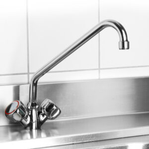 Ventiilidega köögisegisti